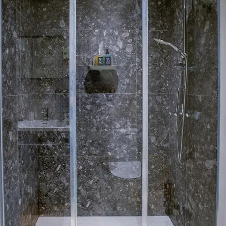 Gimispacethree - Valaoritou Architectural 1-br *