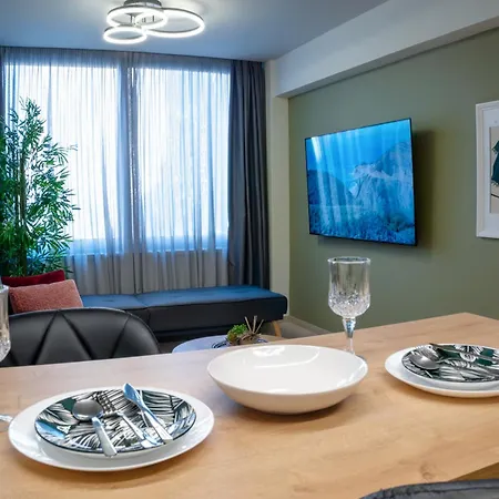 Gimispacethree - Valaoritou Architectural 1-br Apartment Thessaloniki